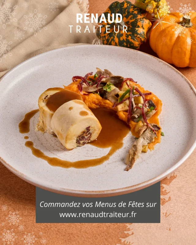 À Noël, il y a des saveurs qui rassemblent, traditionnelles et empreintes de souvenirs. Le chapon en fait partie. 
✨Chapon farci sauce Jasnières, purée de patates douces, panais rôtis, pleurotes

Commandez sur www.renaudtraiteur.fr (lien en bio)
Profitez de 5% de réduction avec le code JANTICIPE pour toute commande passée jusqu'au 30 novembre inclus.

@les_traiteurs_de_france 
#renaudtraiteur #menusdefêtes #menudenoel #menureveillon #traiteursarthe #noël #chapon